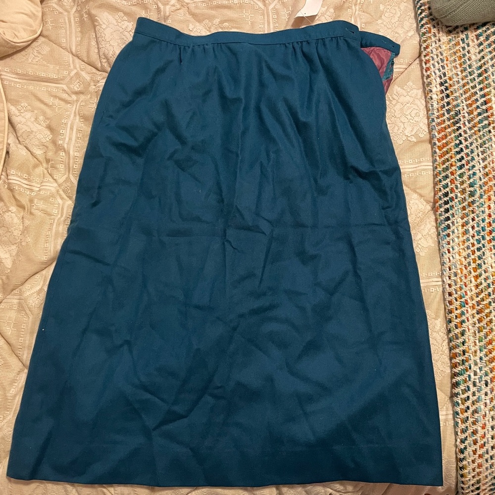 Vintage Pendleton 100% Wool Skirt Size 10 / 14